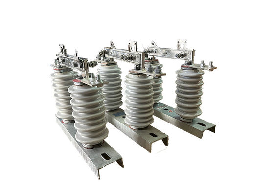 Interruttore di disconnessione ad alta tensione AC Hook Stick per isolatore elettrico della sottostazione Interruttore di disconnessione a funzionamento verticale grigio