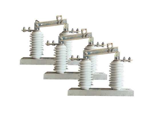12kV 630A Loadbuster Disconnett Switch Facile utilizzo Isolatore elettrico usato all'aperto Altitudine massima 1000 metri
