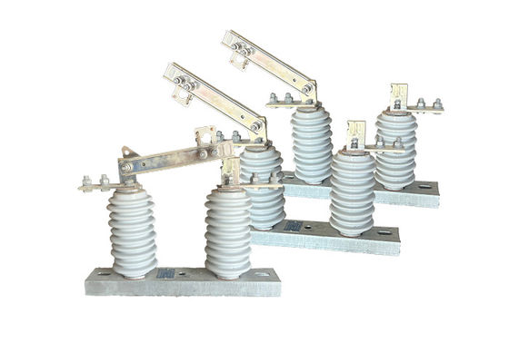 AC Power Outdoor Disconnector Switch GW9 Serie Single Phase Medium Voltage Porcellane Overhead Line Disconnect Switch