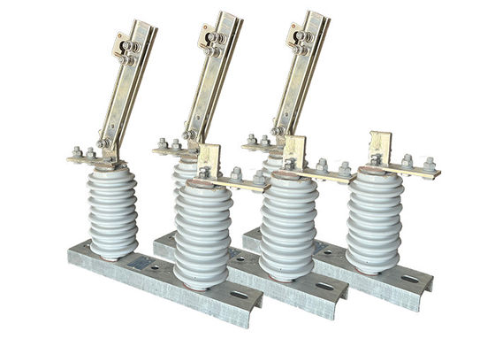 Isolatore di corrente alternata ad alta tensione Disconnettore Isolatore ceramico a fascia singola Disconnettore alimentato da gancio